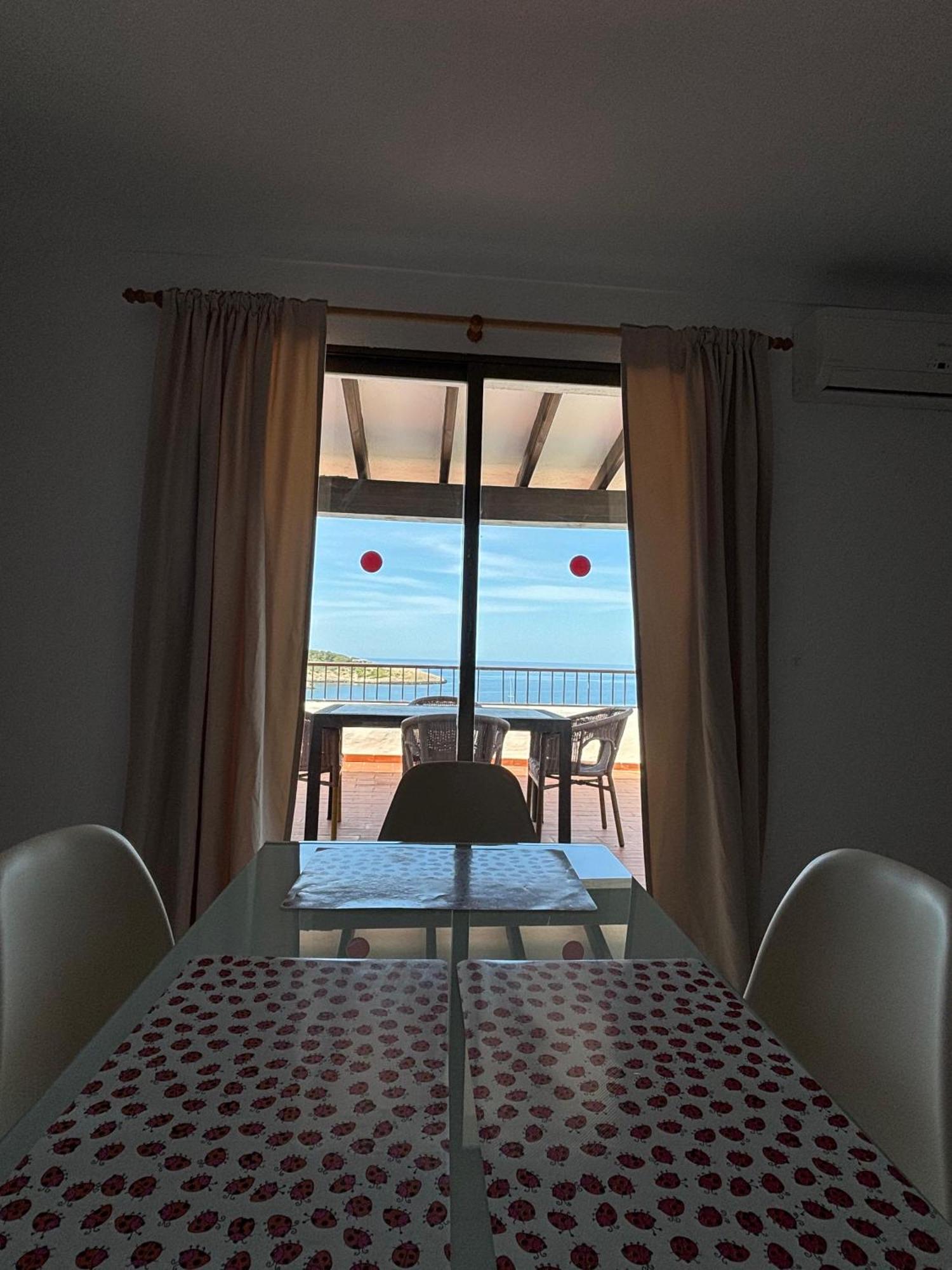 Es Grop Apartamentos Portinatx Ngoại thất bức ảnh
